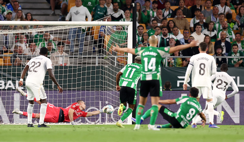 Andrij Łunin MVP meczu z Betisem