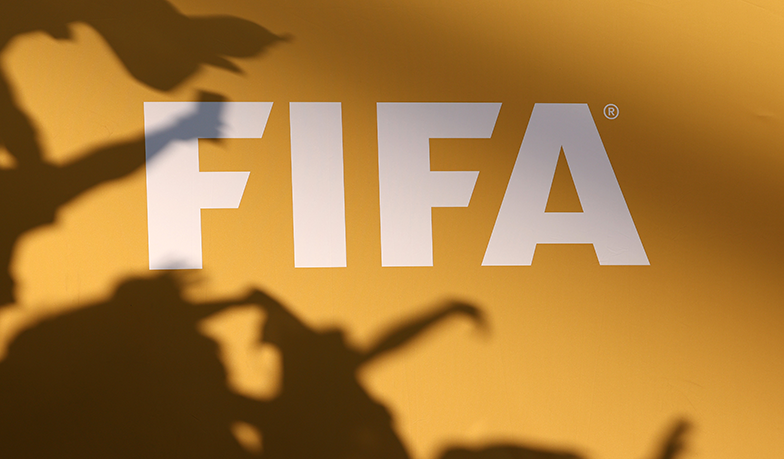 Foto: FIFA analizuje zawiadomienie w sprawie korupcji sędziowskiej: „Są dowody manipulacji w meczach przeciwko Realowi”