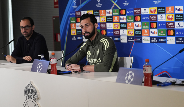 Foto: Arbeloa: Żeby wystawić zawodnika ze szkółki, musisz nie wystawić innego zawodnika pierwszej drużyny