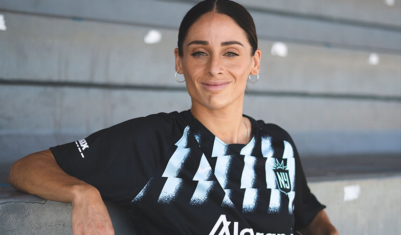 Foto: Oficjalnie: Esther piłkarką Gotham FC