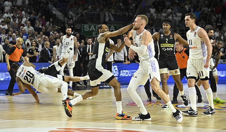 Foto: Oficjalny komunikat Euroligi ws. bójki w WiZink Center