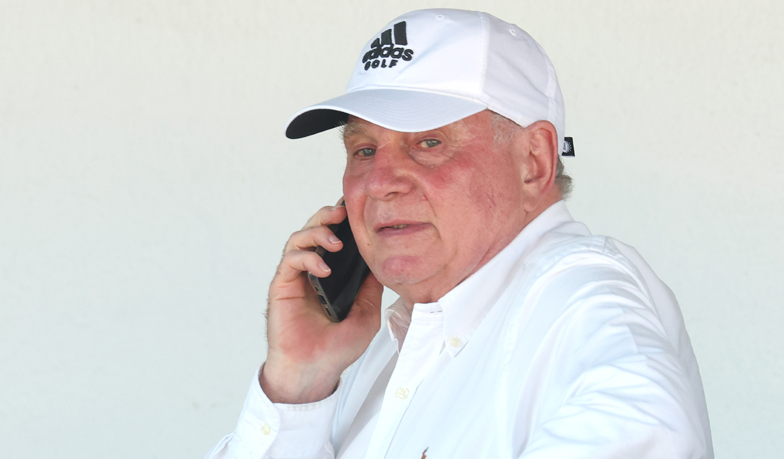 Hoeneß: Nawet gdyby przyjechał cesarz Chin, to nie podjęlibyśmy rozmów o Olise
